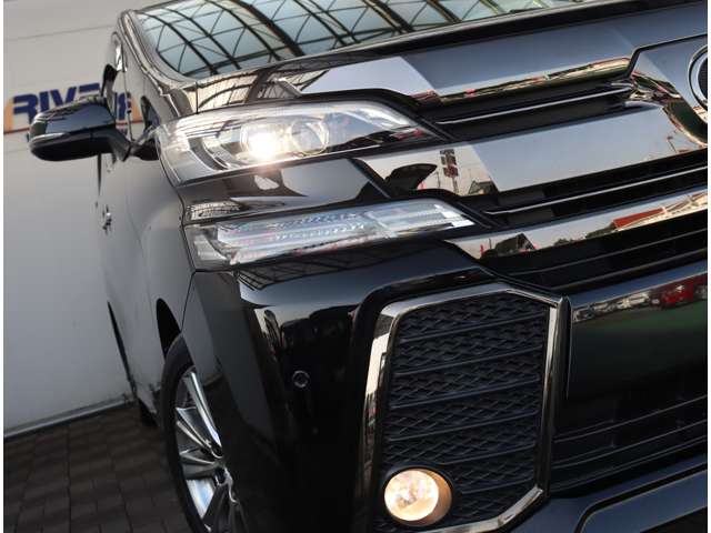 トヨタ ヴェルファイア ２．５ Ｚ Ａエディション ゴールデンアイズ H29年 (関東) 99