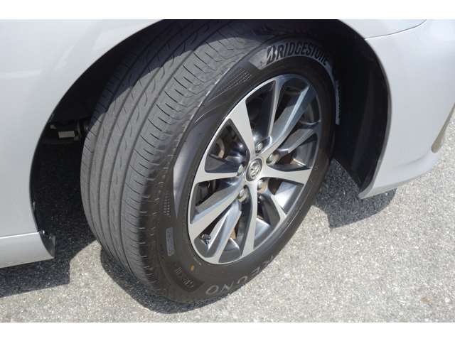 トヨタ マークＸ ２．５ ２５０Ｓ ＦＯＵＲ ファイナル エディション ４ＷＤ R1年 () 99