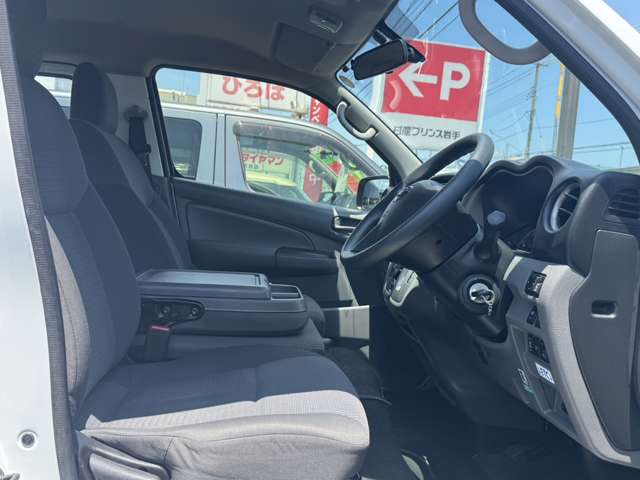 日産 ＮＶ３５０キャラバン ２．５ ＤＸ ロングボディ ディーゼルターボ ４ＷＤ R2年 (東北) 99