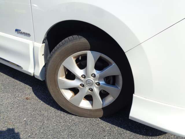 日産 セレナ ２．０ ハイウェイスター Ｓ－ＨＹＢＲＩＤ エアロモード H24年 (中国) 99