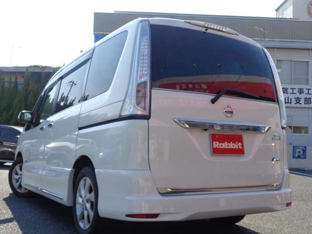 日産 セレナ ２．０ ハイウェイスター Ｓ－ＨＹＢＲＩＤ エアロモード H24年 (中国) 99