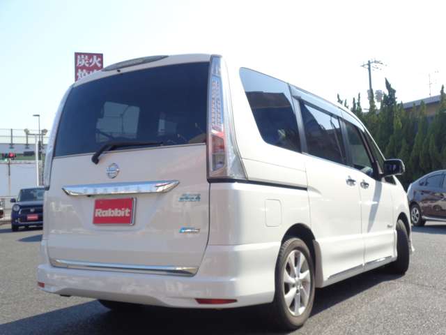 日産 セレナ ２．０ ハイウェイスター Ｓ－ＨＹＢＲＩＤ エアロモード H24年 (中国) 99