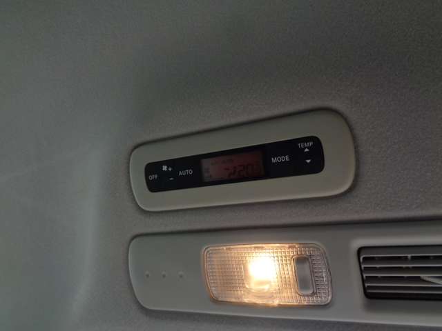 日産 セレナ ２．０ ハイウェイスター Ｓ－ＨＹＢＲＩＤ エアロモード H24年 (中国) 99