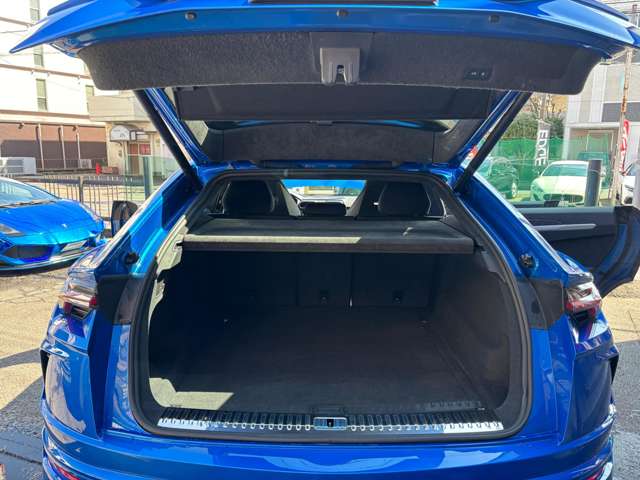 ランボルギーニ ウルス ４．０ ４ＷＤ R2年 (関東) 99