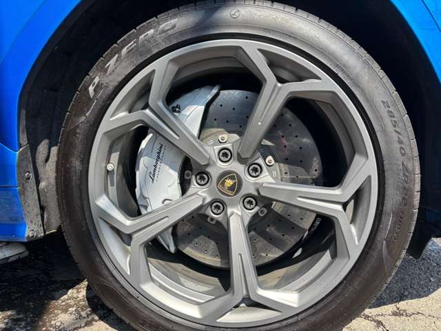 ランボルギーニ ウルス ４．０ ４ＷＤ R2年 (関東) 99