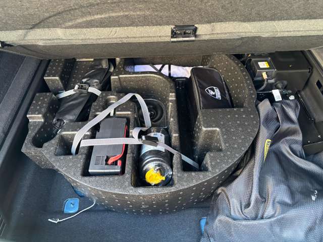 ランボルギーニ ウルス ４．０ ４ＷＤ R2年 (関東) 99