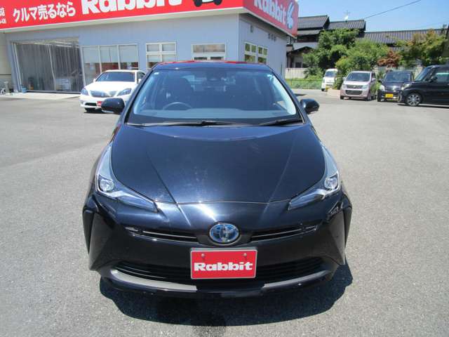 トヨタ プリウス １．８ Ｓ Ｅ－ＦＯＵＲ ４ＷＤ R1年 (中国) 99