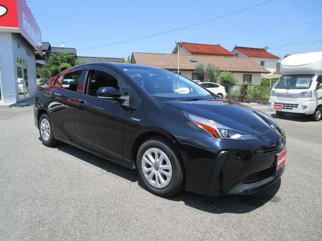 トヨタ プリウス １．８ Ｓ Ｅ－ＦＯＵＲ ４ＷＤ R1年 (中国) 99