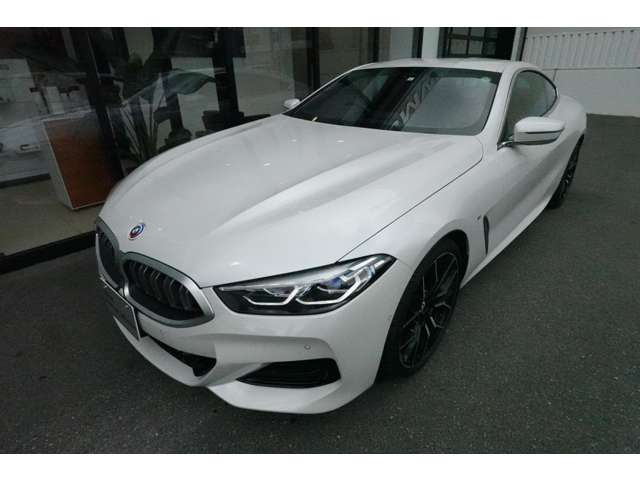 ＢＭＷ ８シリーズ ８４０ｉ　エクスクルーシブ　Ｍスポーツ R5年 (近畿) 99