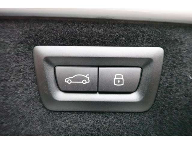 ＢＭＷ ８シリーズ ８４０ｉ　エクスクルーシブ　Ｍスポーツ R5年 (近畿) 99