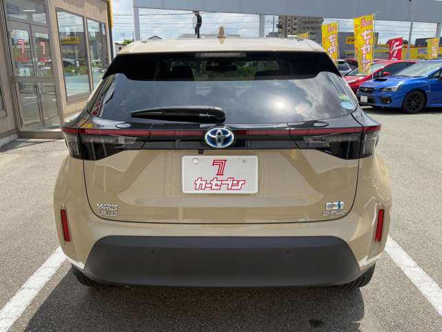 トヨタ ヤリスクロス　ハイブリッド １．５ ハイブリッド Ｚ Ｅ－ＦＯＵＲ ４ＷＤ R3年 (東北) 99