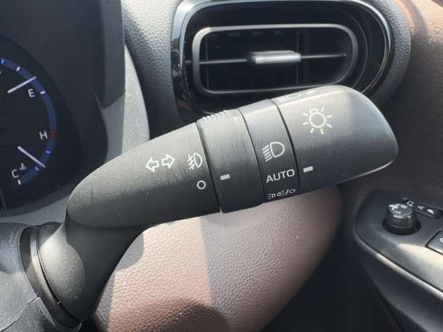 トヨタ ヤリスクロス　ハイブリッド １．５ ハイブリッド Ｚ Ｅ－ＦＯＵＲ ４ＷＤ R3年 (東北) 99