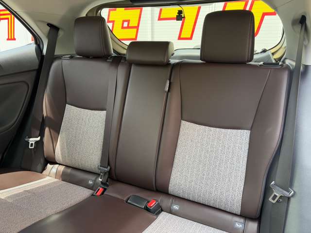 トヨタ ヤリスクロス　ハイブリッド １．５ ハイブリッド Ｚ Ｅ－ＦＯＵＲ ４ＷＤ R3年 (東北) 99