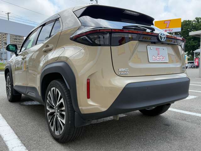 トヨタ ヤリスクロス　ハイブリッド １．５ ハイブリッド Ｚ Ｅ－ＦＯＵＲ ４ＷＤ R3年 (東北) 99