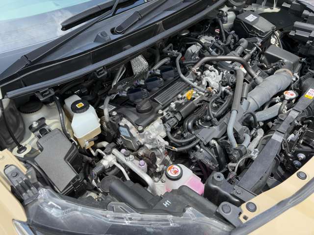 トヨタ ヤリスクロス　ハイブリッド １．５ ハイブリッド Ｚ Ｅ－ＦＯＵＲ ４ＷＤ R3年 (東北) 99