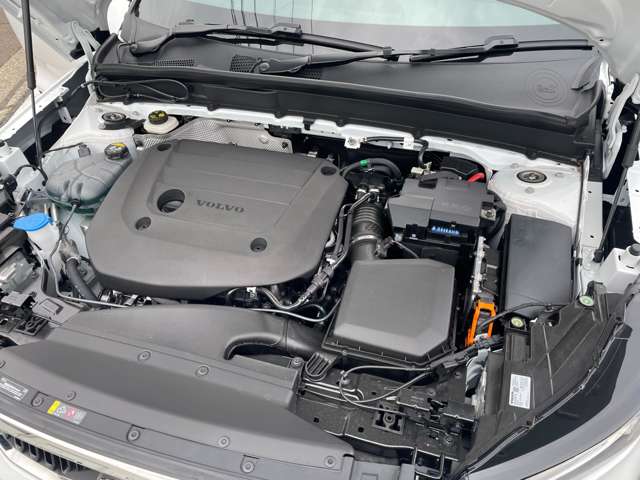 ボルボ ＸＣ４０ プラス　Ｂ３　セレクション R6年 (東北) 99