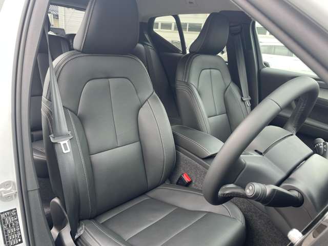 ボルボ ＸＣ４０ プラス　Ｂ３　セレクション R6年 (東北) 99