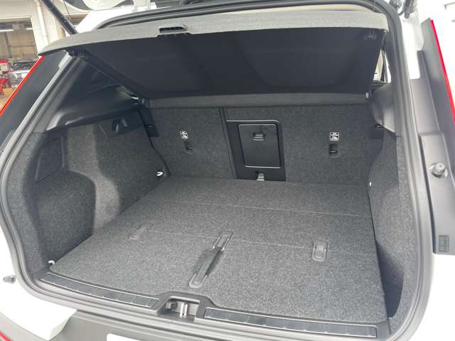 ボルボ ＸＣ４０ プラス　Ｂ３　セレクション R6年 (東北) 99