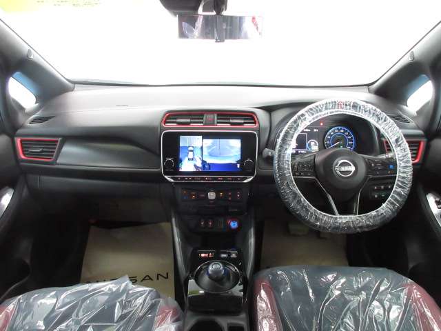 日産 リーフ ＮＩＳＭＯ R5年 (九州・沖縄) 99