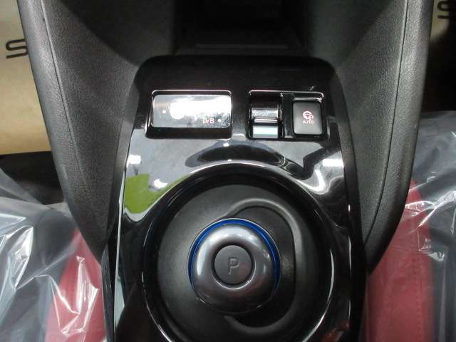 日産 リーフ ＮＩＳＭＯ R5年 (九州・沖縄) 99