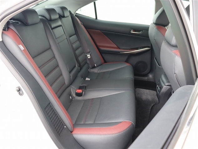 レクサス ＩＳ３００ｈ バージョンＬ H29年 (関東) 99