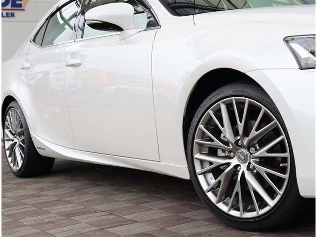 レクサス ＩＳ３００ｈ バージョンＬ H29年 (関東) 99