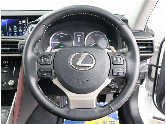 レクサス ＩＳ３００ｈ バージョンＬ H29年 (関東) 99