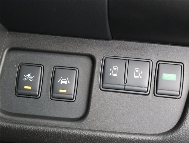 日産 セレナ ２．０ ハイウェイスター Ｖセレクション＋ＳＡＦＥＴＹ Ｓ－ＨＹＢＲＩＤ アドバンストセーフティ ＰＫＧ H27年 (関東) 99