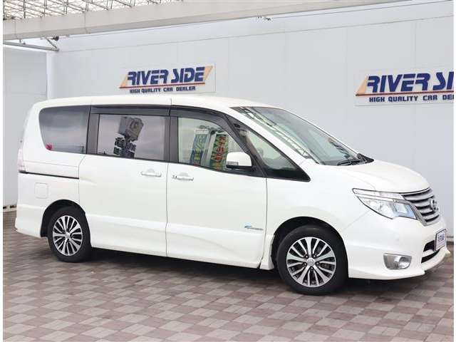 日産 セレナ ２．０ ハイウェイスター Ｖセレクション＋ＳＡＦＥＴＹ Ｓ－ＨＹＢＲＩＤ アドバンストセーフティ ＰＫＧ H27年 (関東) 99