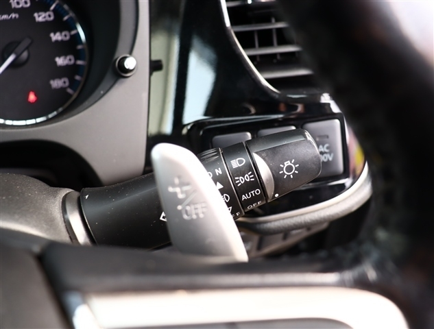 三菱 アウトランダーＰＨＥＶ ２．０ Ｇ セーフティパッケージ ４ＷＤ H28年 (関東) 99