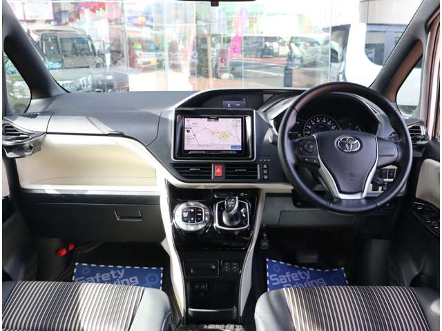 トヨタ ノア １．８ ハイブリッド ＳＩ ＷＸＢＩＩ R1年 (関東) 99