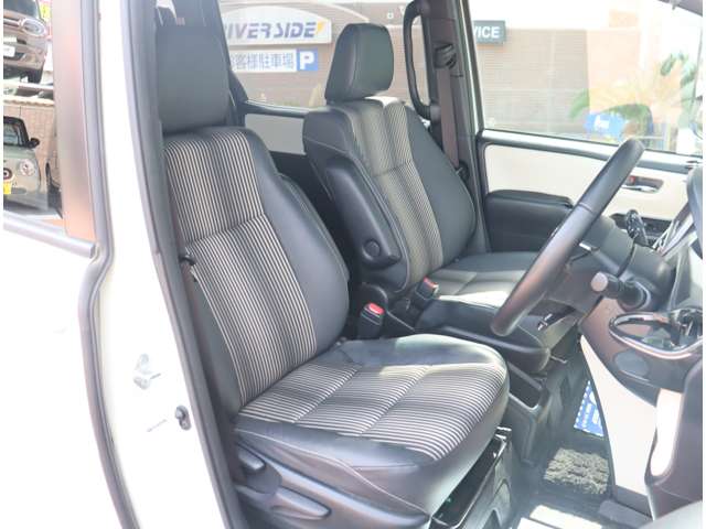 トヨタ ノア １．８ ハイブリッド ＳＩ ＷＸＢＩＩ R1年 (関東) 99