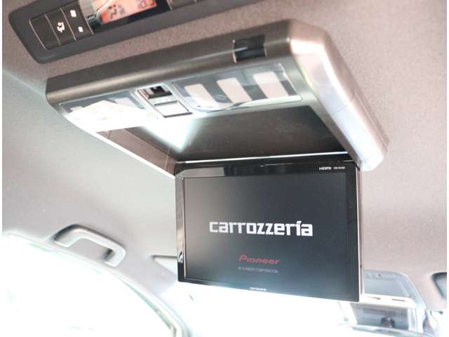 トヨタ ノア １．８ ハイブリッド ＳＩ ＷＸＢＩＩ R1年 (関東) 99