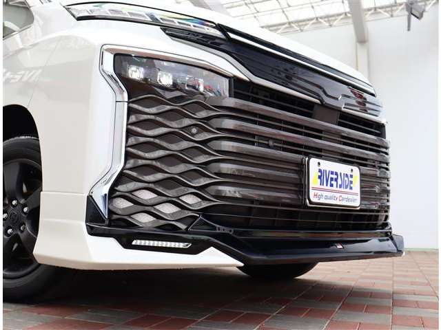トヨタ ヴォクシー １．８ ハイブリッド Ｓ－Ｚ Ｅ－ＦＯＵＲ ４ＷＤ R4年 (関東) 99