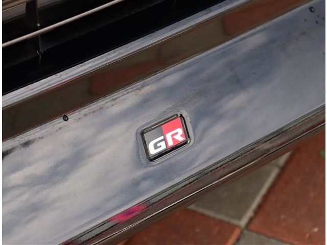 トヨタ ヴォクシー １．８ ハイブリッド Ｓ－Ｚ Ｅ－ＦＯＵＲ ４ＷＤ R4年 (関東) 99
