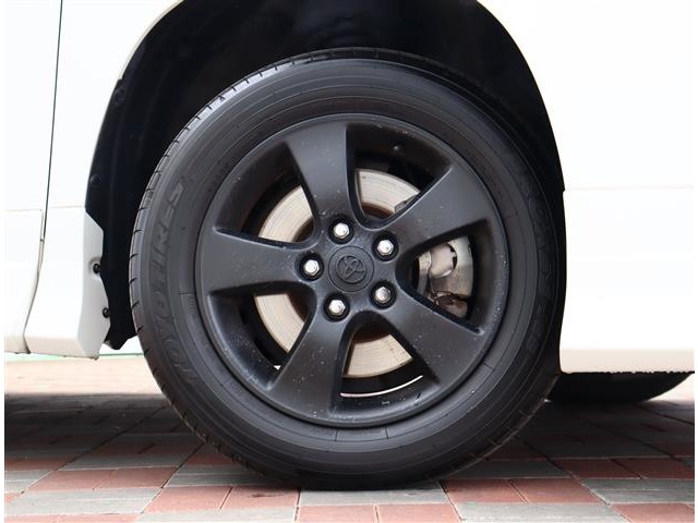 トヨタ ヴォクシー １．８ ハイブリッド Ｓ－Ｚ Ｅ－ＦＯＵＲ ４ＷＤ R4年 (関東) 99