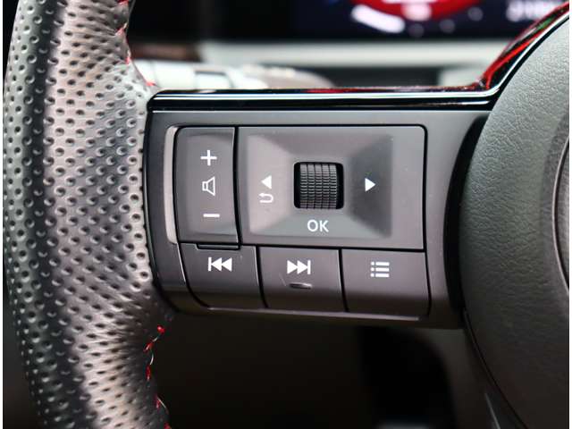 日産 ノートオーラ １．２ ＮＩＳＭＯ R4年 (関東) 99
