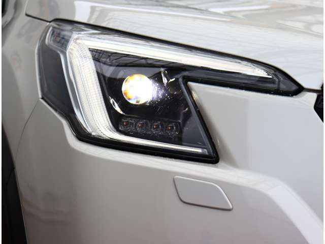 スバル フォレスター １．８ ＳＴＩ スポーツ ４ＷＤ R5年 (関東) 99