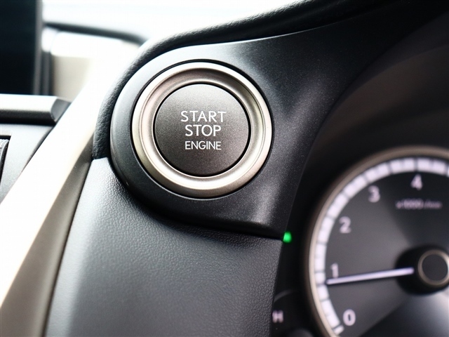 レクサス ＮＸ２００ｔ ２００Ｔ Ｆスポーツ ４ＷＤ H28年 (関東) 99