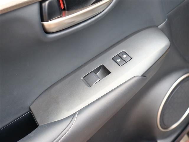 レクサス ＮＸ２００ｔ ２００Ｔ Ｆスポーツ ４ＷＤ H28年 (関東) 99