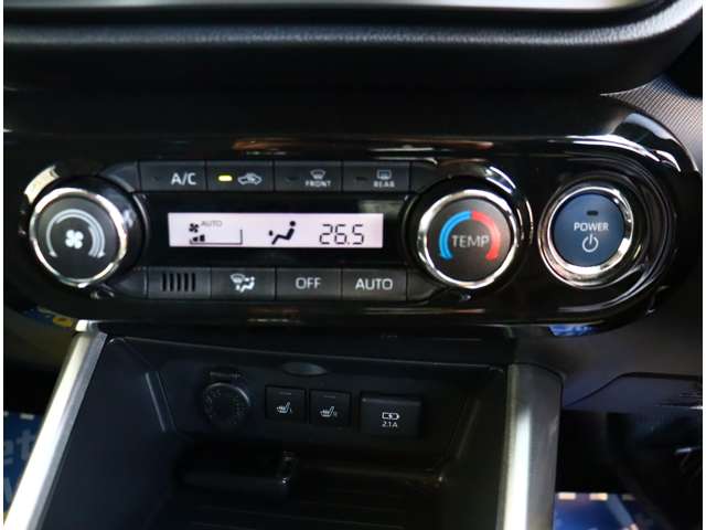 トヨタ ライズ　ハイブリッド ハイブリッド １．２ Ｚ R4年 (関東) 99