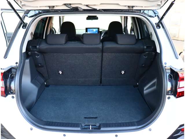 トヨタ ライズ　ハイブリッド ハイブリッド １．２ Ｚ R4年 (関東) 99