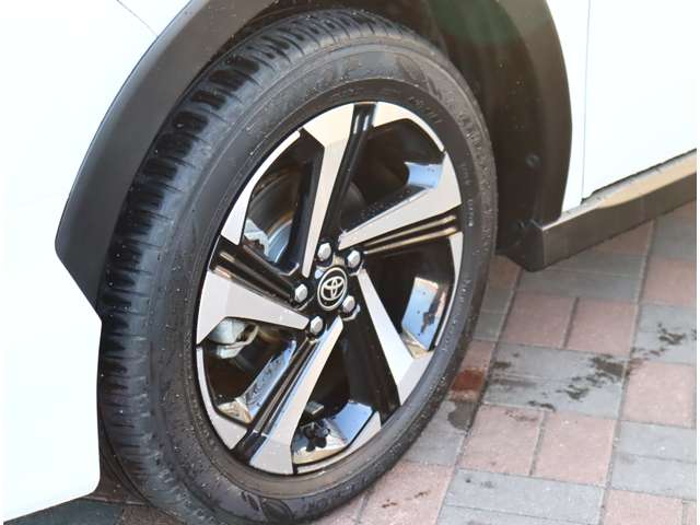 トヨタ ライズ　ハイブリッド ハイブリッド １．２ Ｚ R4年 (関東) 99