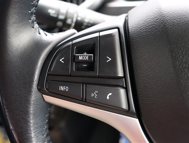 スズキ ソリオ １．２ バンディット ハイブリッド ＭＶ H28年 (関東) 99