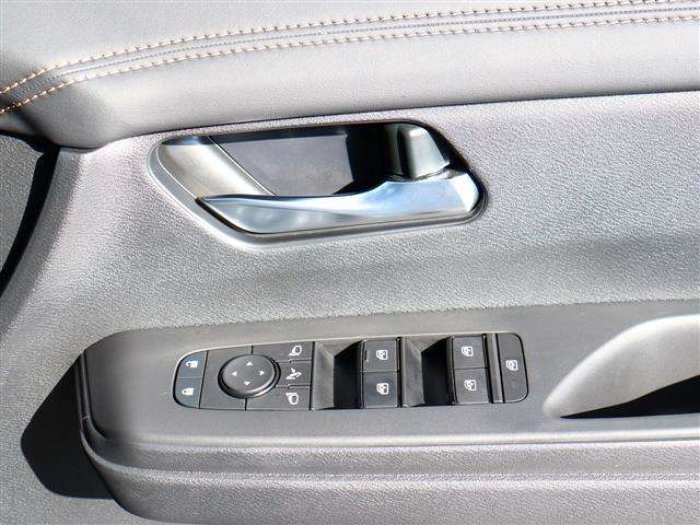 日産 セレナ ２．０ ハイウェイスターＶ Ｖセレクション R6年 (関東) 99