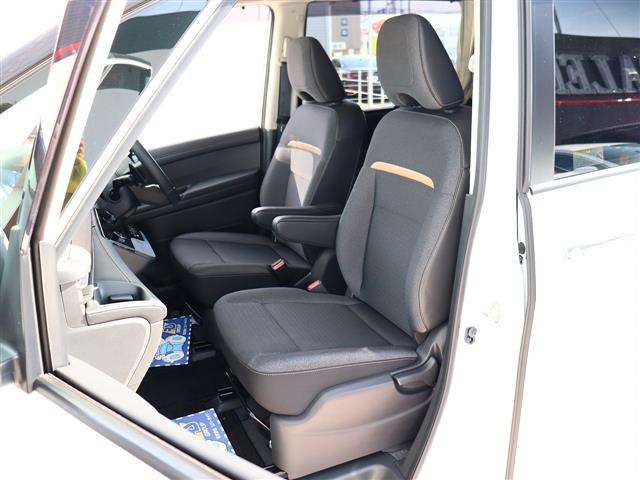 日産 セレナ ２．０ ハイウェイスターＶ Ｖセレクション R6年 (関東) 99