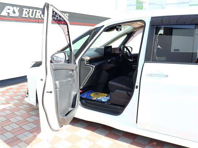 日産 セレナ ２．０ ハイウェイスターＶ Ｖセレクション R6年 (関東) 99