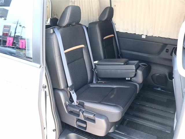 日産 セレナ ２．０ ハイウェイスターＶ Ｖセレクション R6年 (関東) 99