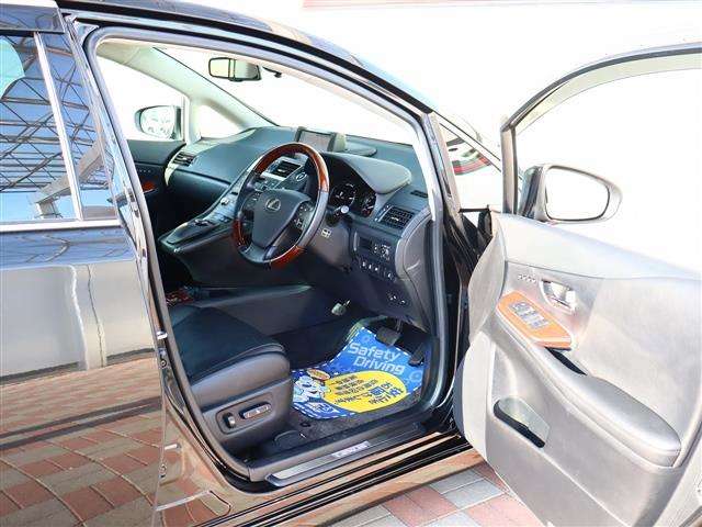 レクサス ＨＳ２５０ｈ バージョンＩ H28年 (関東) 99