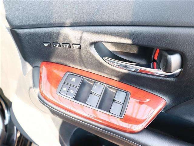 レクサス ＨＳ２５０ｈ バージョンＩ H28年 (関東) 99